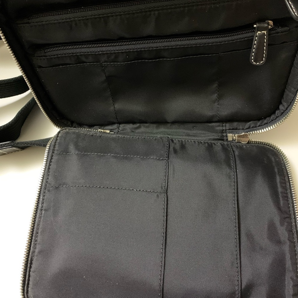 Men’s Signature CC Crossbody Bag - Picture 6 of 12